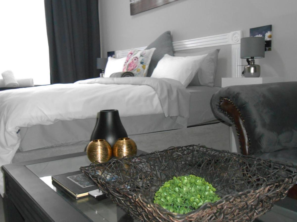 יוהנסבורג The Jack Rose Hotel, Rosebank, Gautrain מראה חיצוני תמונה