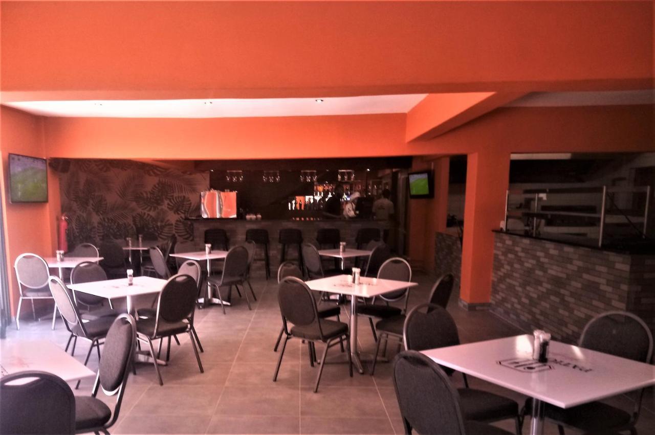 יוהנסבורג The Jack Rose Hotel, Rosebank, Gautrain מראה חיצוני תמונה